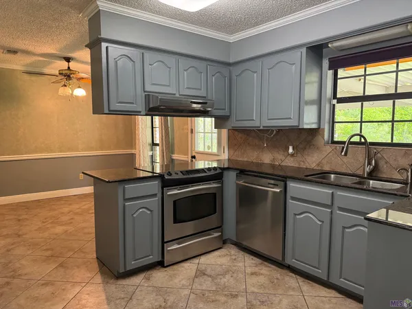 $209,900 | 26806 Pen Drive, Walker, LA 70785