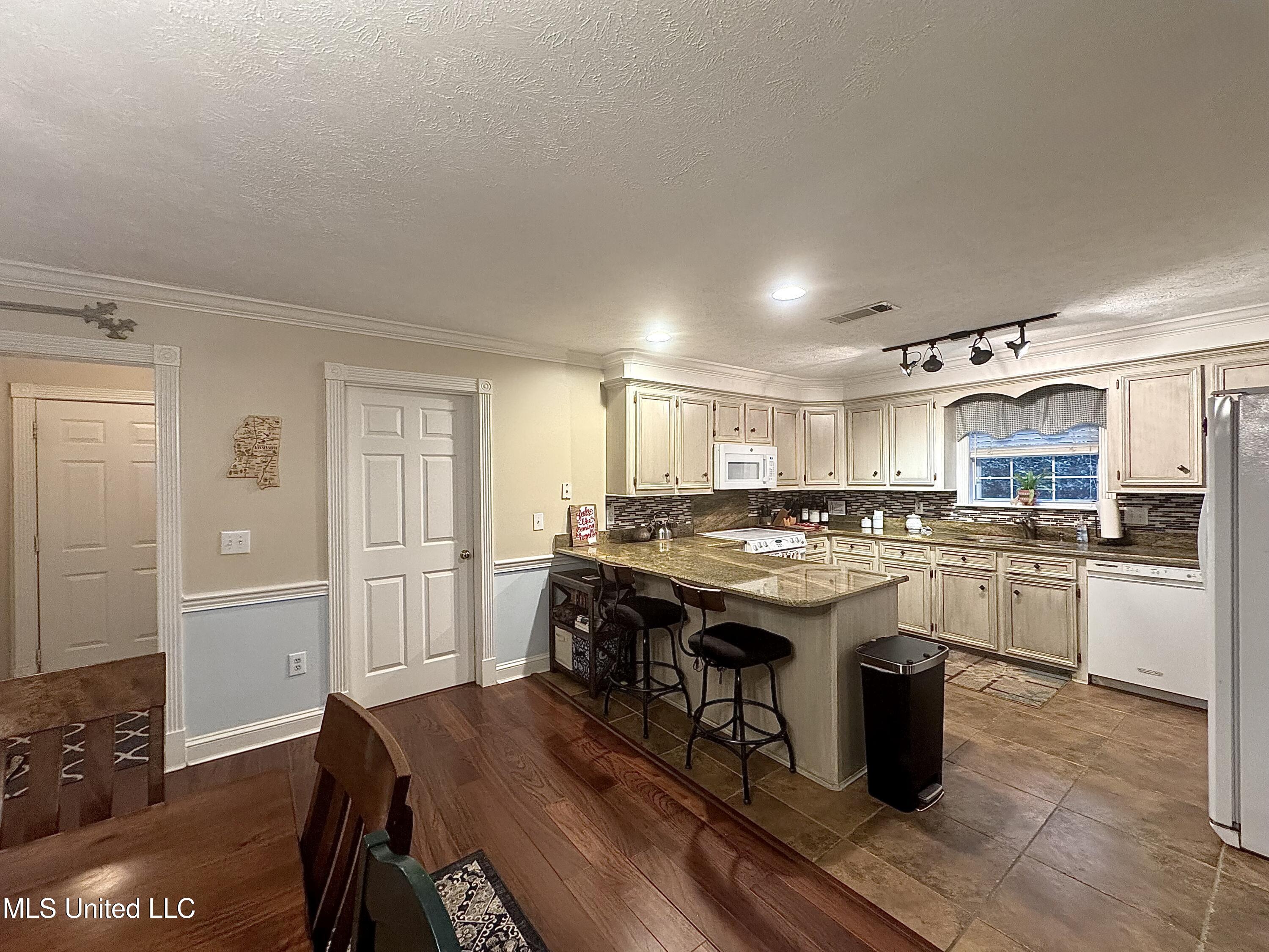 426 Violet Drive Madison, MS 39110 - Photo 12 of 37 IMG_9732