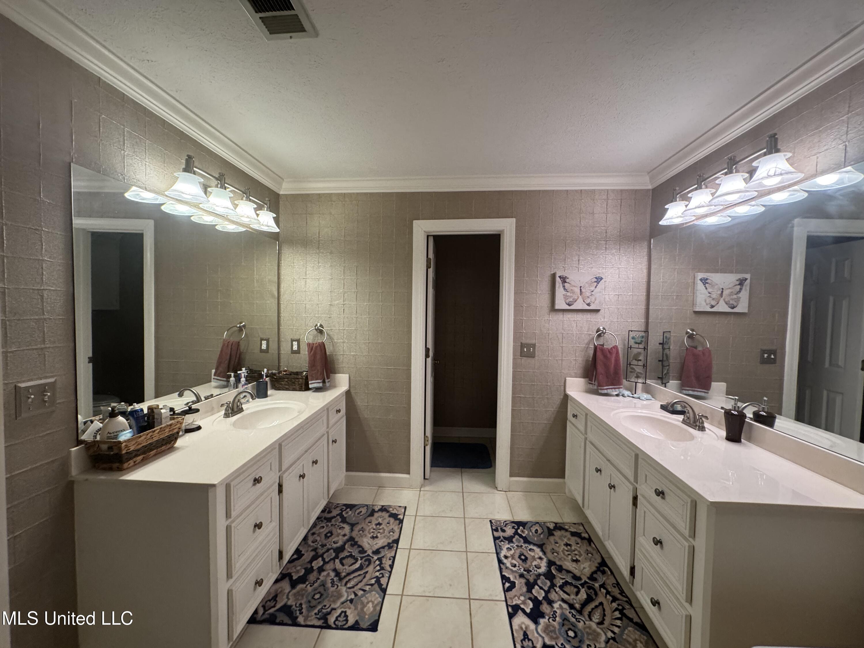 426 Violet Drive Madison, MS 39110 - Photo 29 of 37 IMG_9747