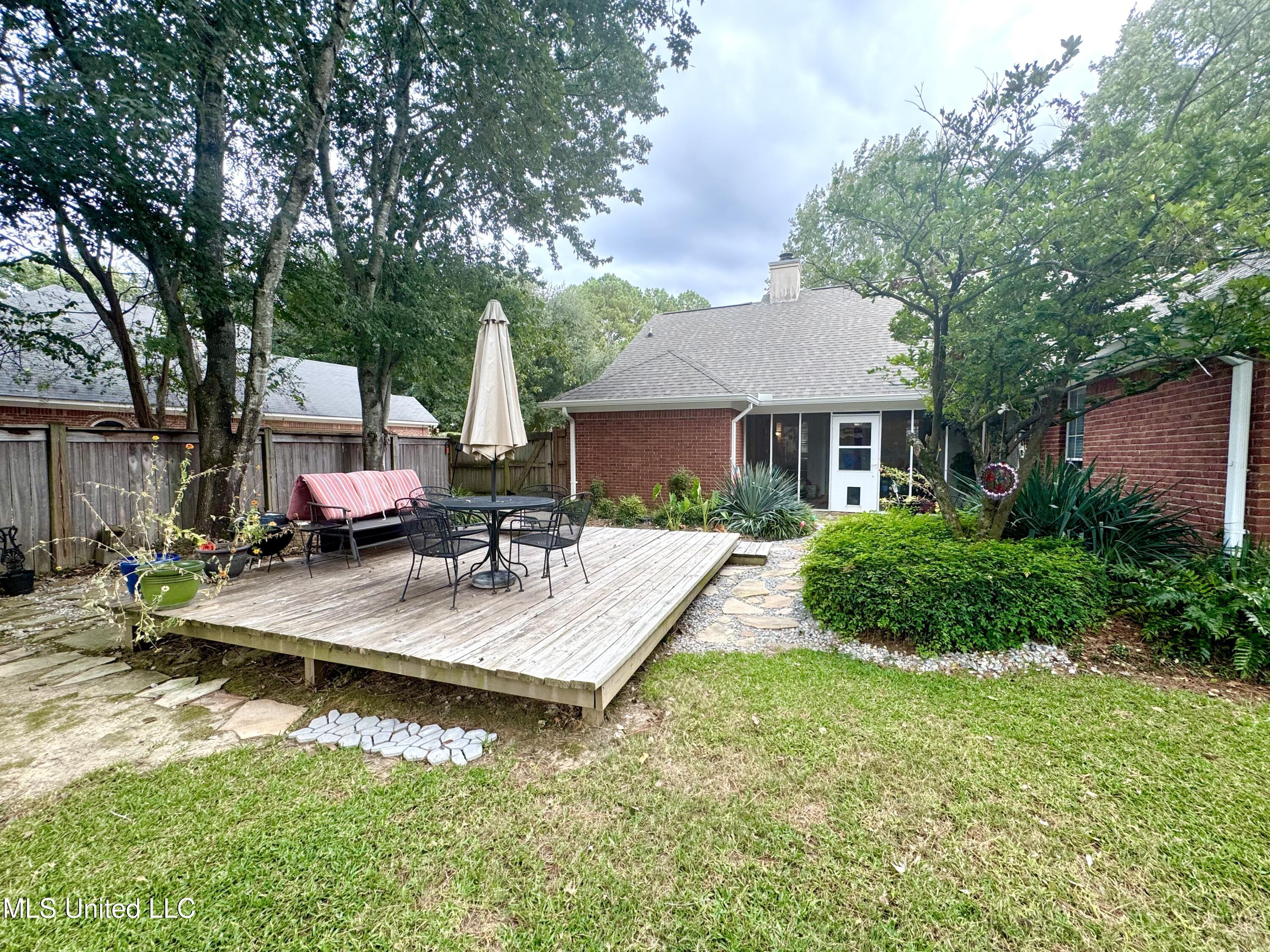 426 Violet Drive Madison, MS 39110 - Photo 5 of 37 IMG_9698