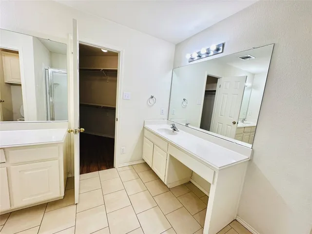 $1,995 | 1101 Hunter's Creek Drive, Cedar Park, TX 78613