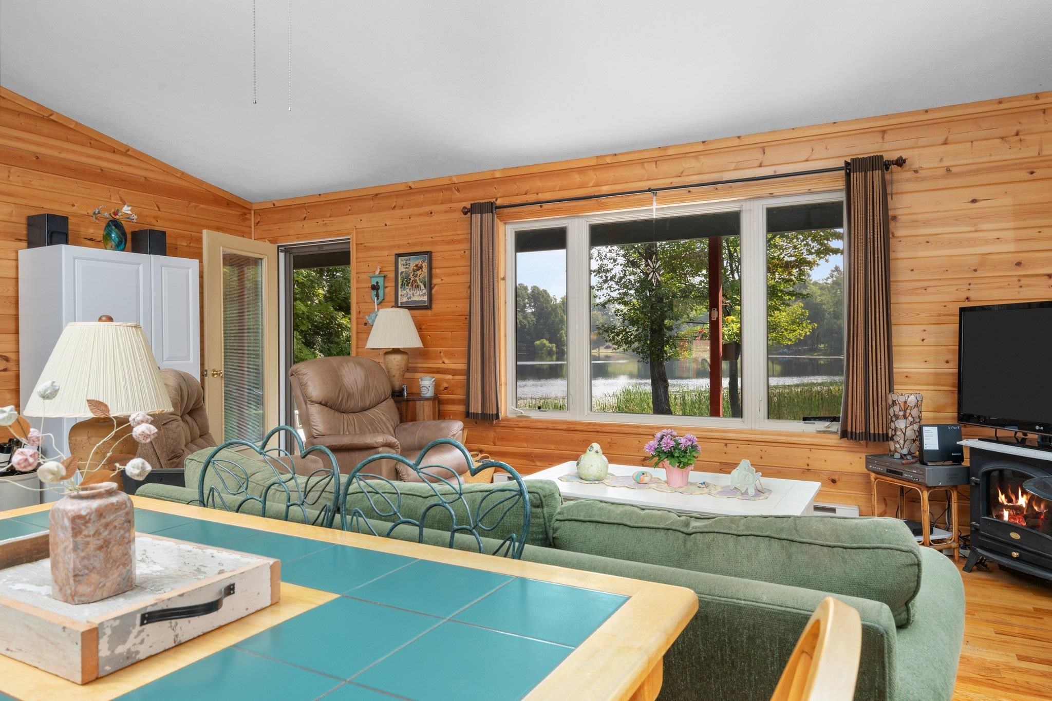 2996 East Long Lake Road Traverse City, MI 49685 - Photo 17 of 41 1914394-16.JPG