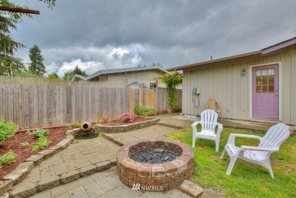 16123 Southeast Petrovitsky Road Renton, WA 98058 - Photo 16 of 18 Gallery Image 16