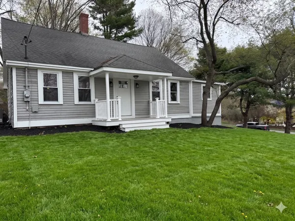 $534,900 | 98 Elm Street, Blackstone, MA 01504