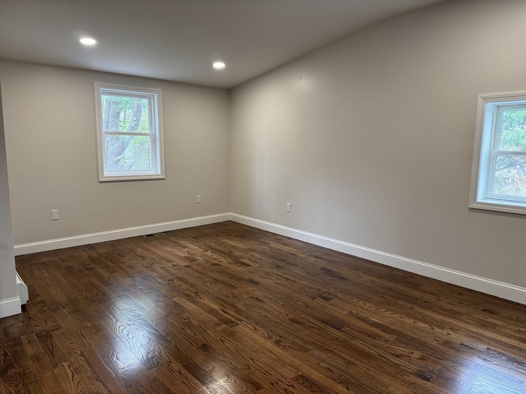 98 Elm Street Blackstone, MA 01504 - Photo 32 of 42