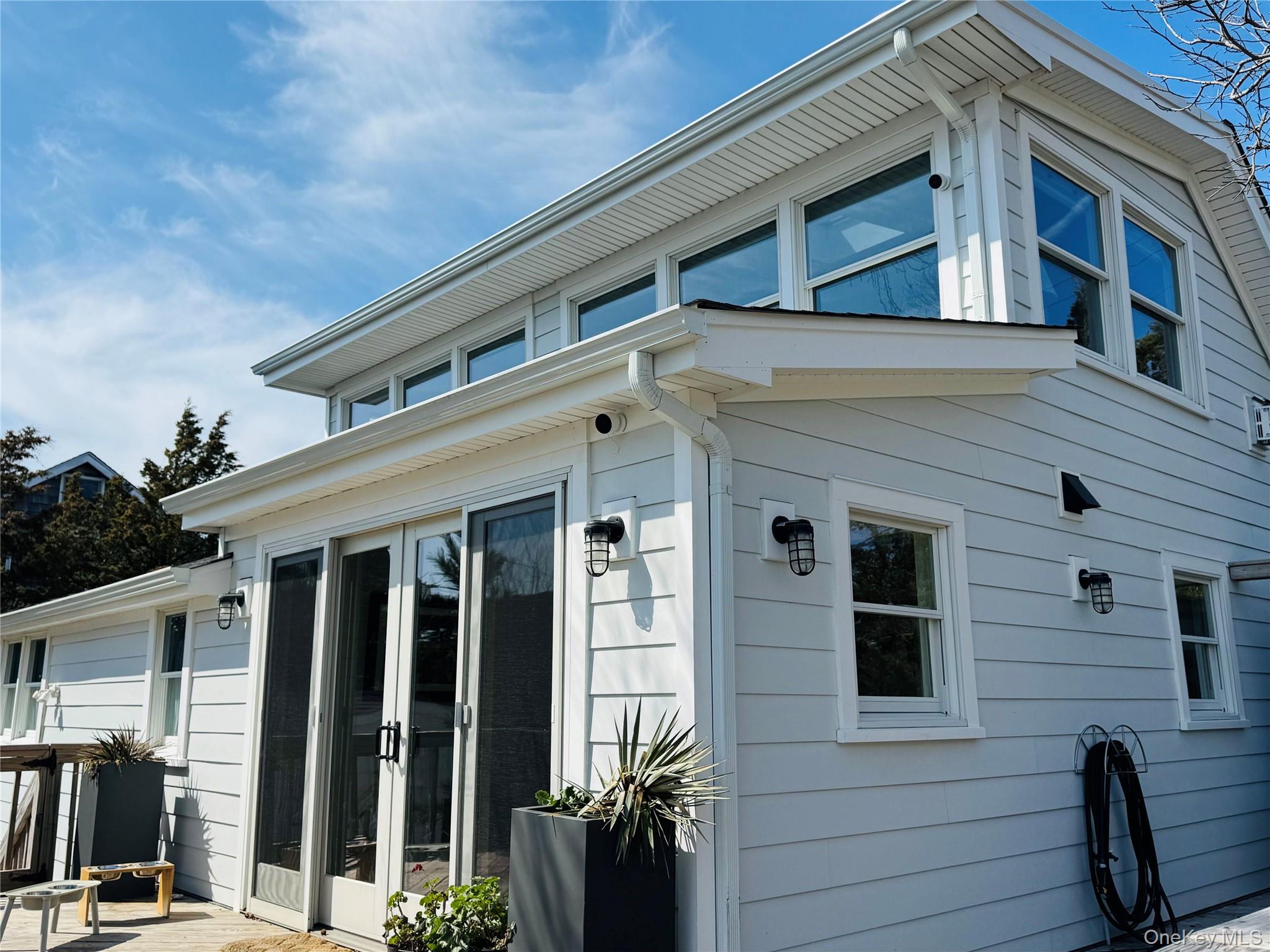106 Oak Beach Road Babylon, NY 11702 - Photo 24 of 34
