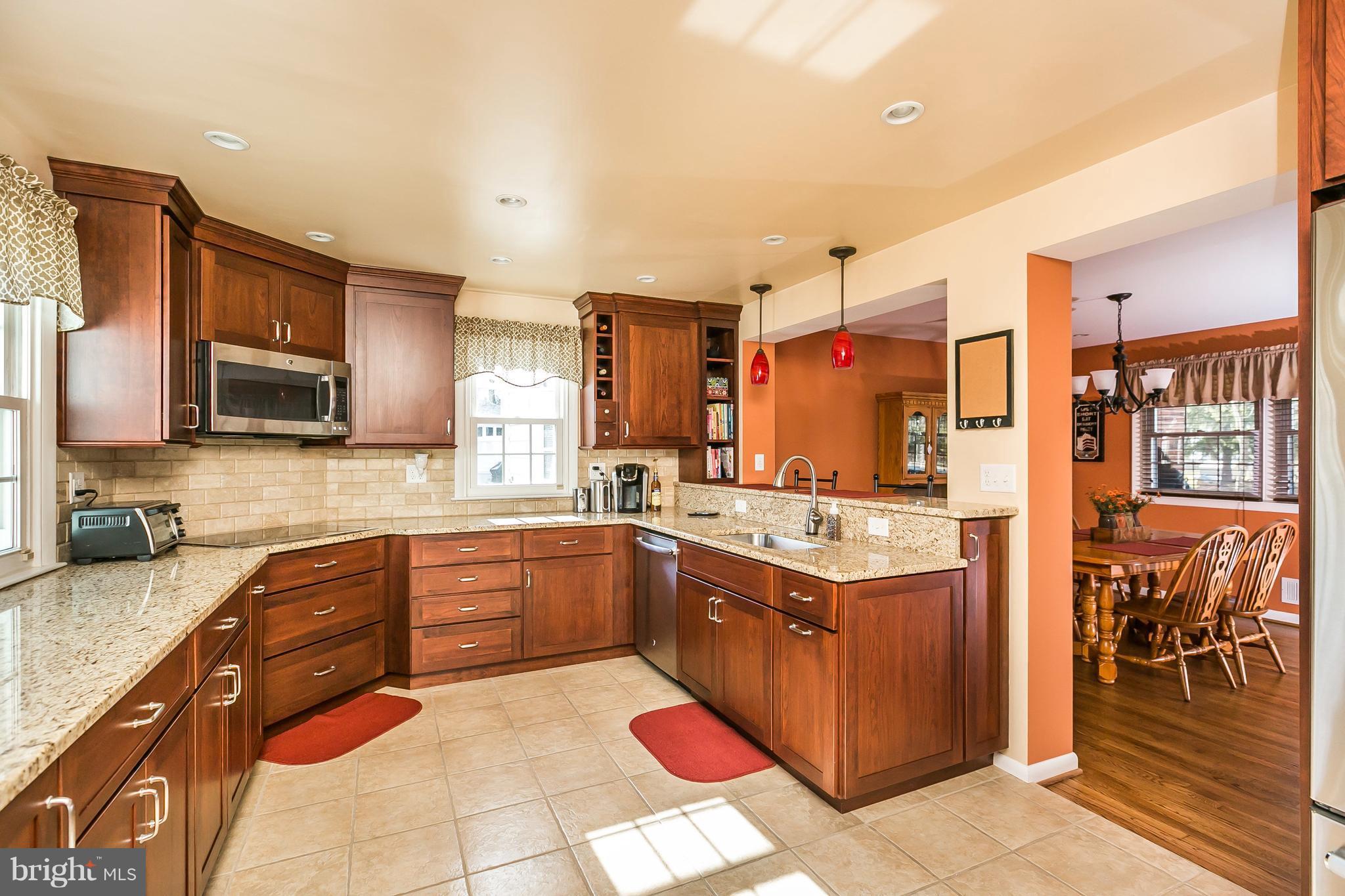 213 Rickswood Road Lutherville-Timonium, MD 21093 - Photo 9 of 28 More cabinets than you can fill!