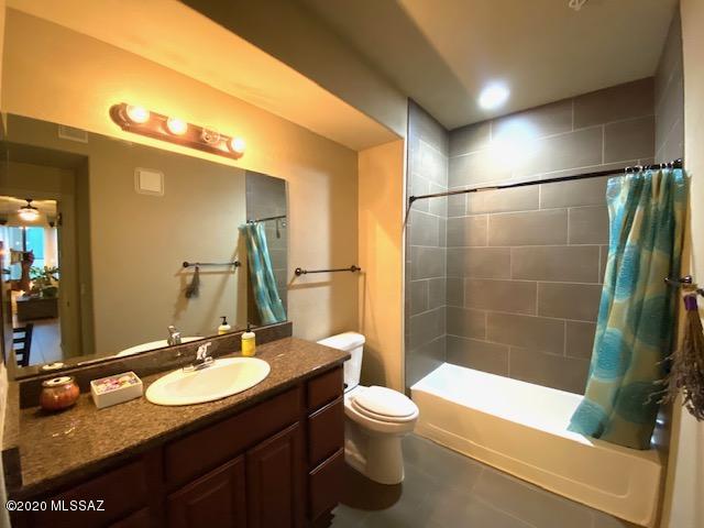 2550 East River Road, Unit 5201 Tucson, AZ 85718 - Photo 13 of 26