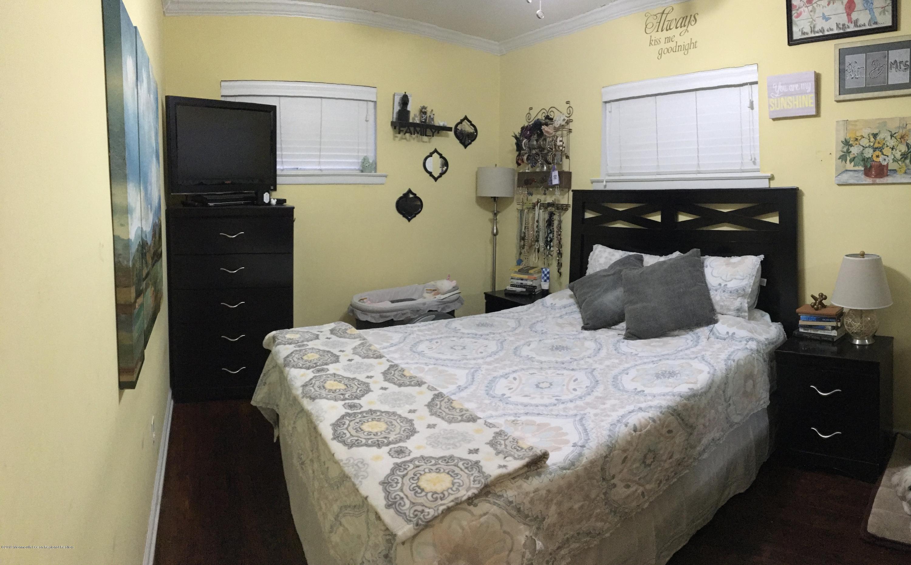 98 Stephan Road Brick, NJ 08724 - Photo 13 of 17 98 Stephan Road master bedroom