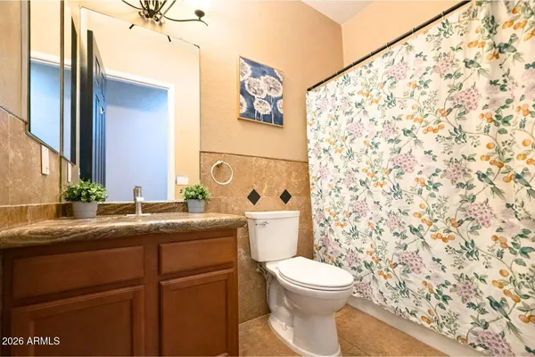 $1,030,000 | 2405 East Charlotte Drive, Phoenix, AZ 85024