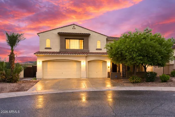 $1,030,000 | 2405 East Charlotte Drive, Phoenix, AZ 85024