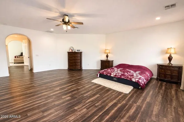 $1,030,000 | 2405 East Charlotte Drive, Phoenix, AZ 85024