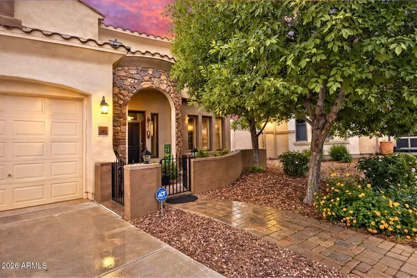 $1,030,000 | 2405 East Charlotte Drive, Phoenix, AZ 85024