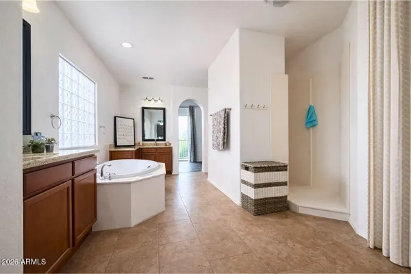 $1,030,000 | 2405 East Charlotte Drive, Phoenix, AZ 85024