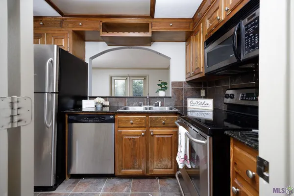 $1,575 | 2045 North 3rd Street, Unit 222, Baton Rouge, LA 70802