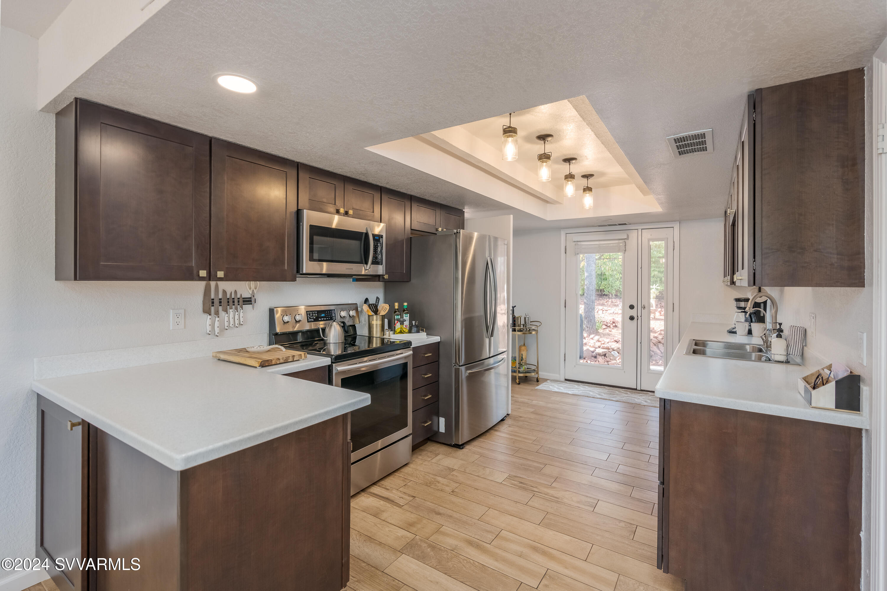 185 Pony Soldier Road Sedona, AZ 86336 - Photo 9 of 42 Kitchen