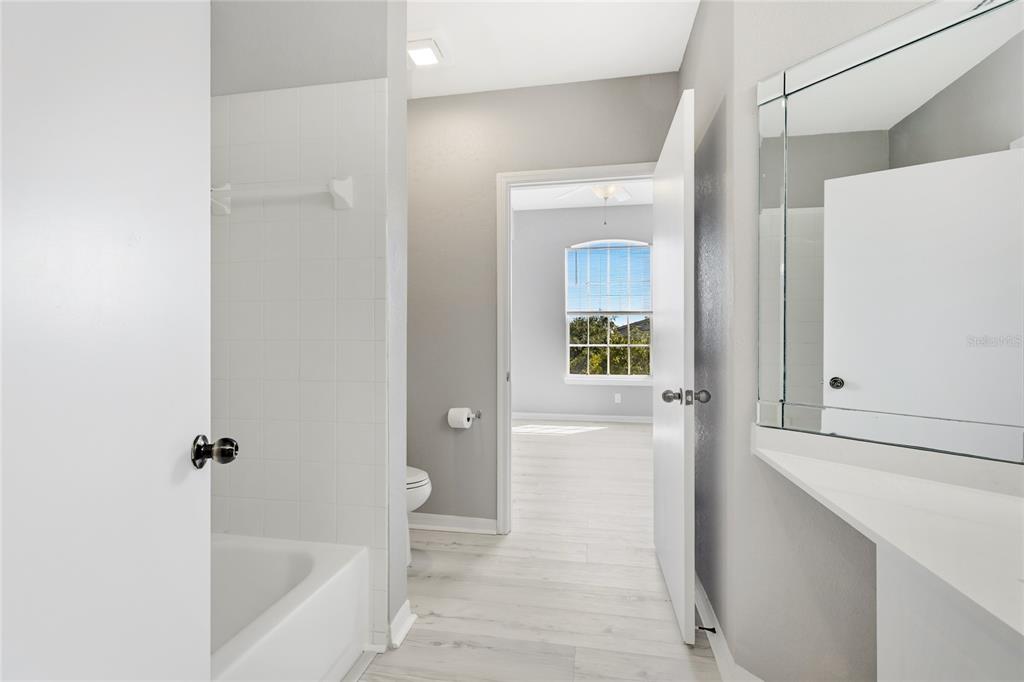 5110 Northridge Road, Unit 301 Sarasota, FL 34238 - Photo 22 of 30