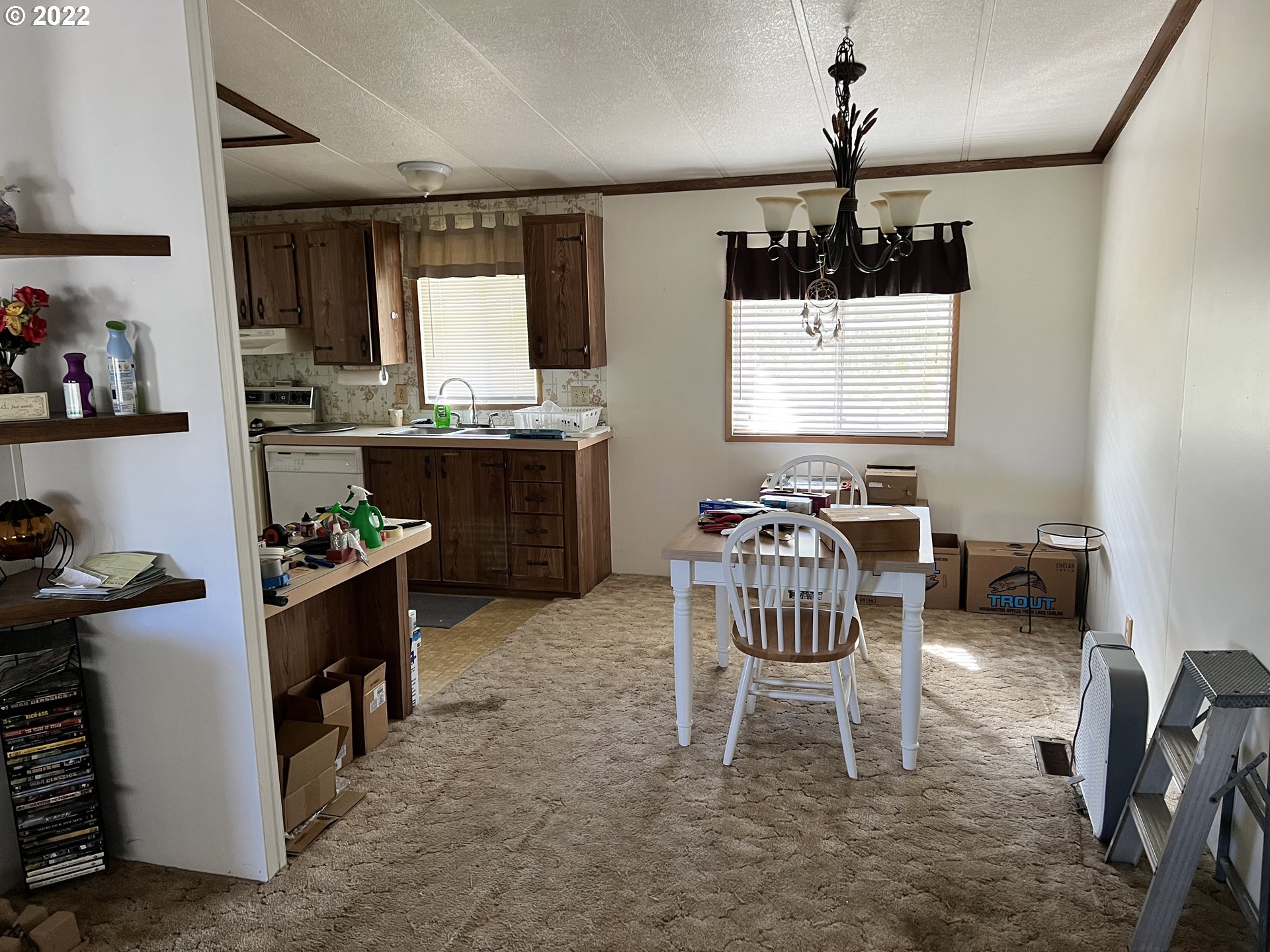 814 Shadow Ranch Lane Roseburg, OR 97470 - Photo 4 of 10 Gallery Image 4