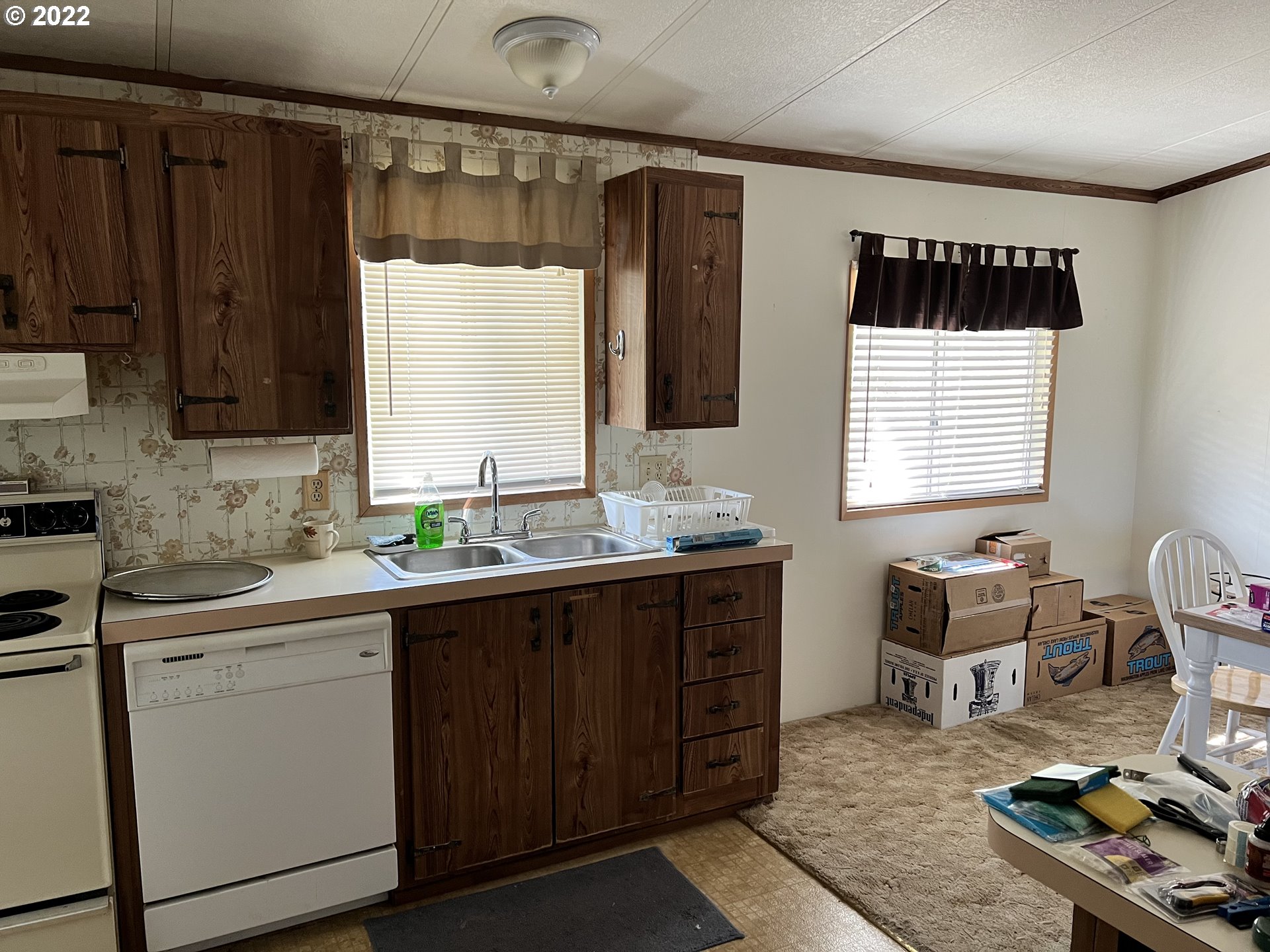 814 Shadow Ranch Lane Roseburg, OR 97470 - Photo 7 of 10 Gallery Image 7