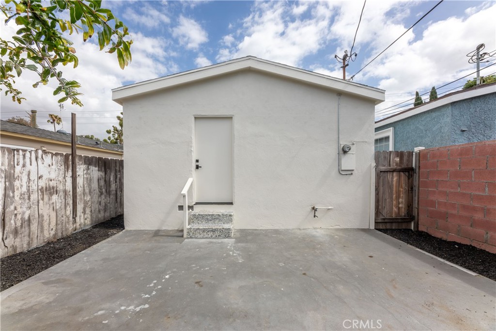 1730 West Spring Street Long Beach, CA 90810 - Photo 32 of 34