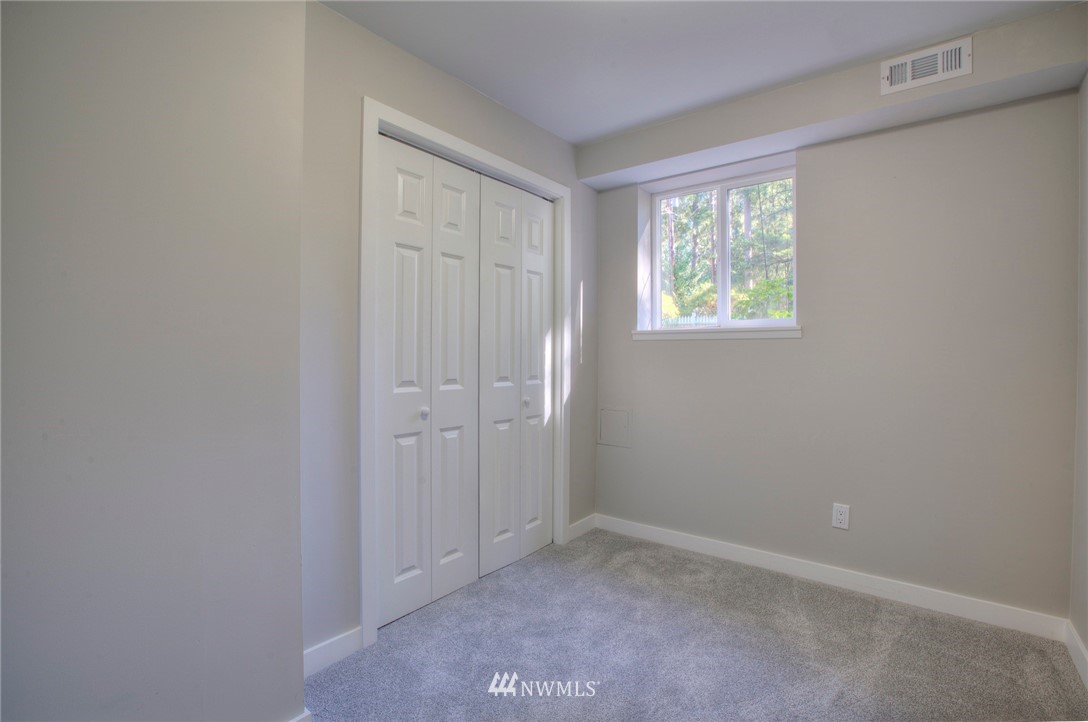14751 173rd Avenue Southeast Renton, WA 98059 - Photo 17 of 22 Gallery Image 17