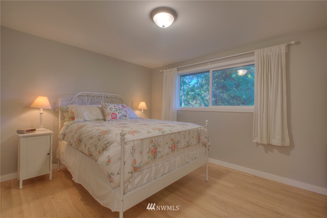 14751 173rd Avenue Southeast Renton, WA 98059 - Photo 9 of 22 Gallery Image 9