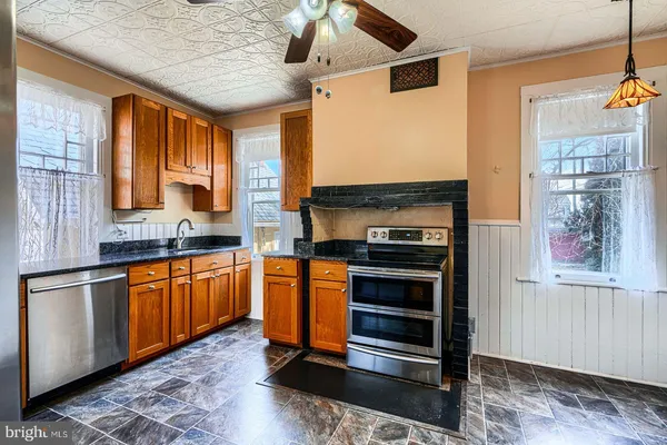 $749,900 | 123 South Union Avenue, Havre de Grace, MD 21078