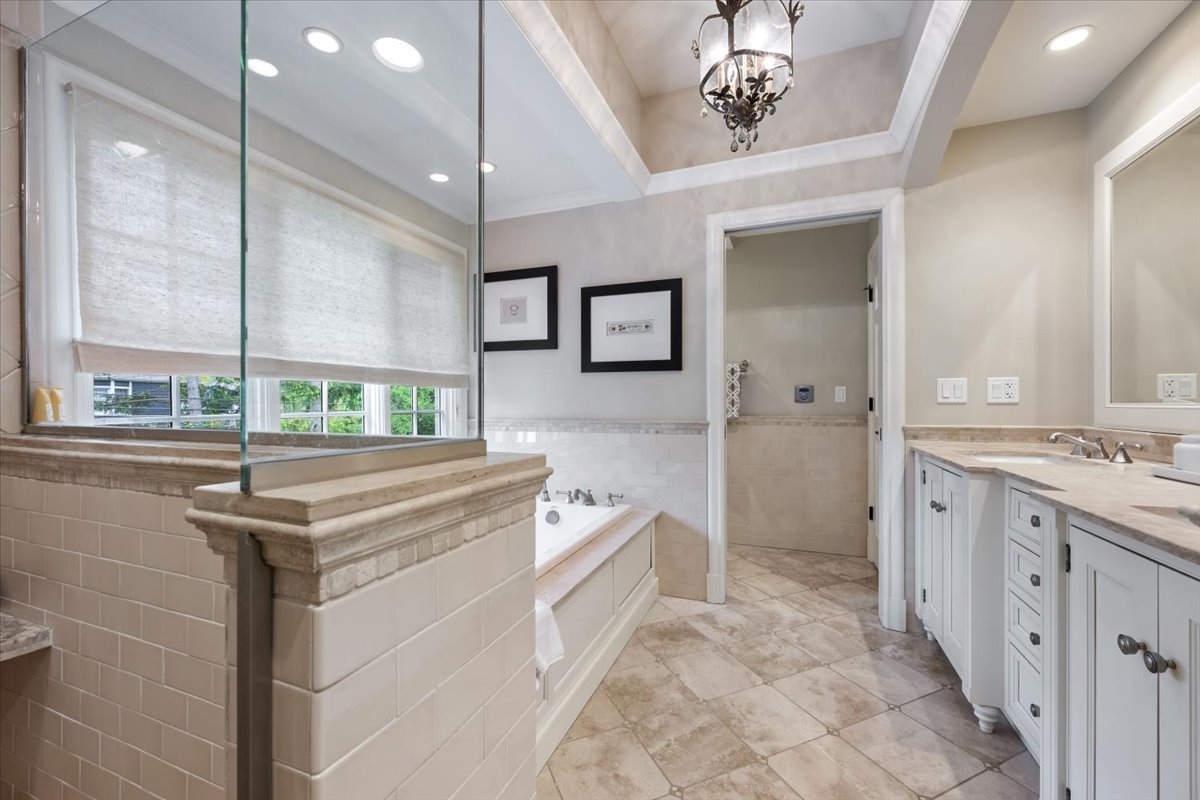 9360 Ridgeway Avenue Evanston, IL 60203 - Photo 44 of 92 Gallery Image 44