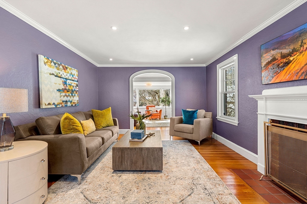 24 Blake Road Brookline, MA 02445 - Photo 6 of 40