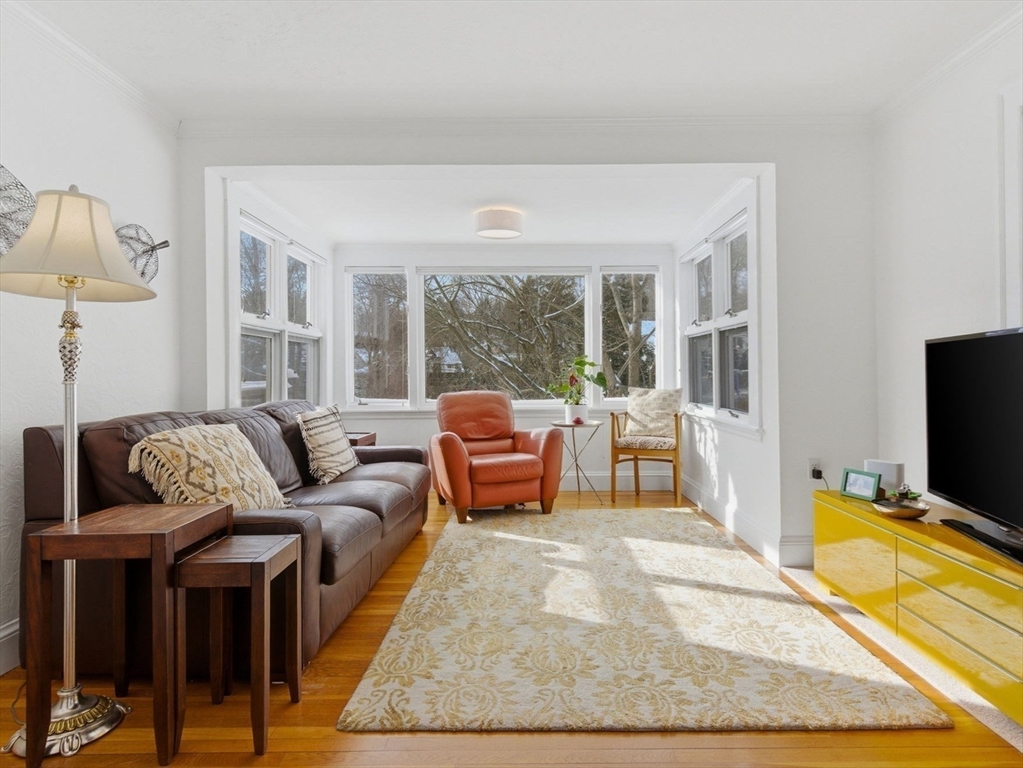 24 Blake Road Brookline, MA 02445 - Photo 8 of 42