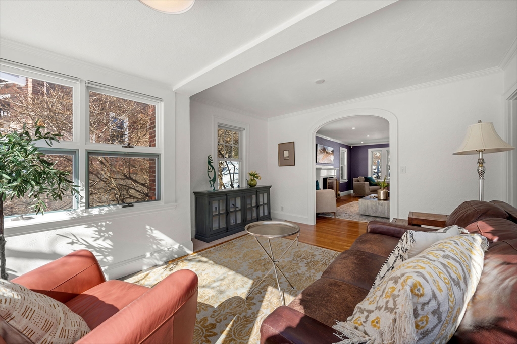 24 Blake Road Brookline, MA 02445 - Photo 8 of 40