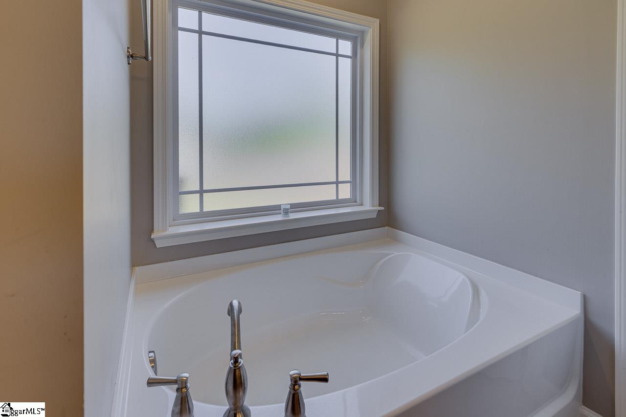 984 Gibbs Road Wellford, SC 29385 - Photo 20 of 41