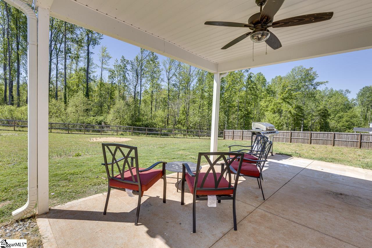 984 Gibbs Road Wellford, SC 29385 - Photo 32 of 41