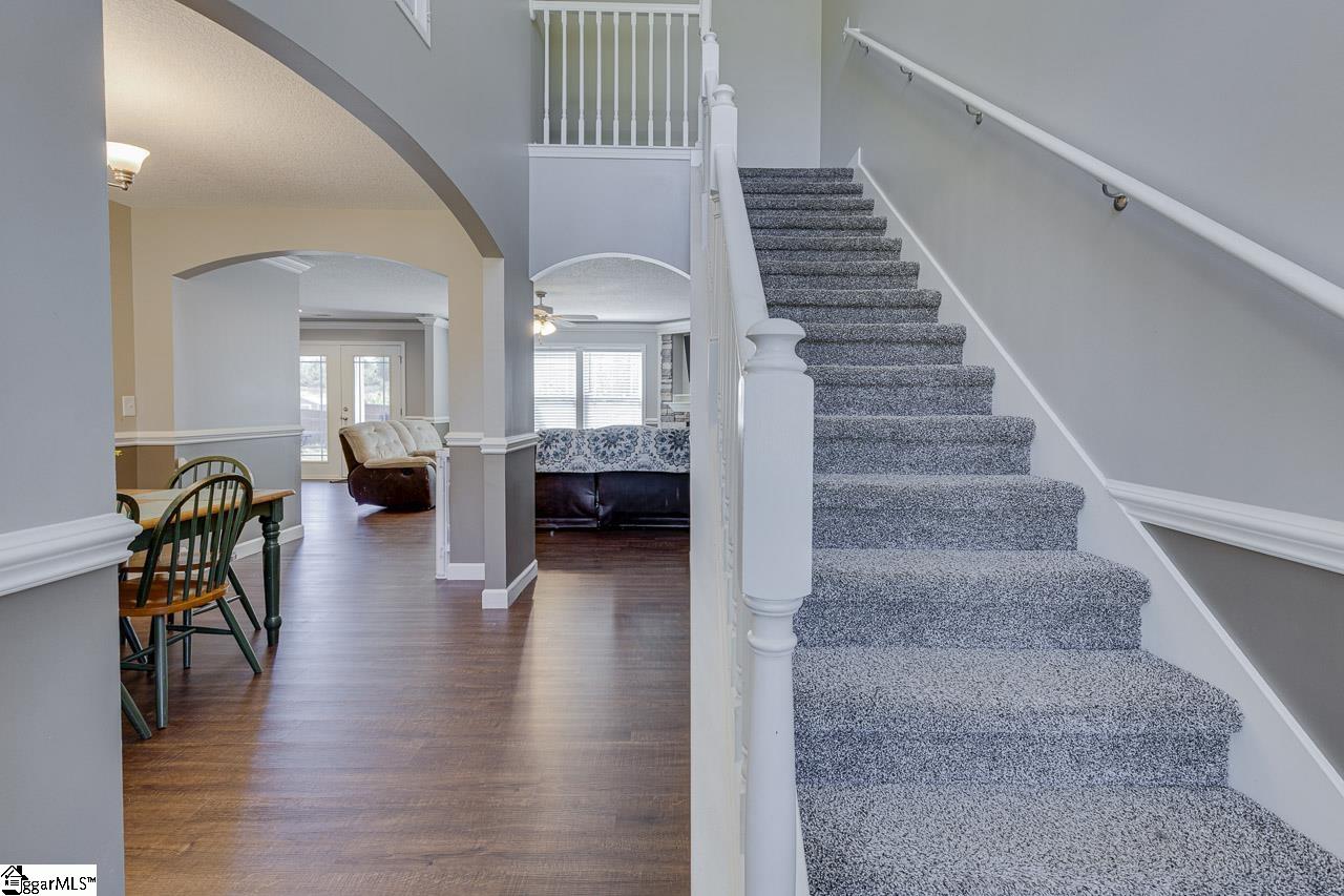 984 Gibbs Road Wellford, SC 29385 - Photo 4 of 41