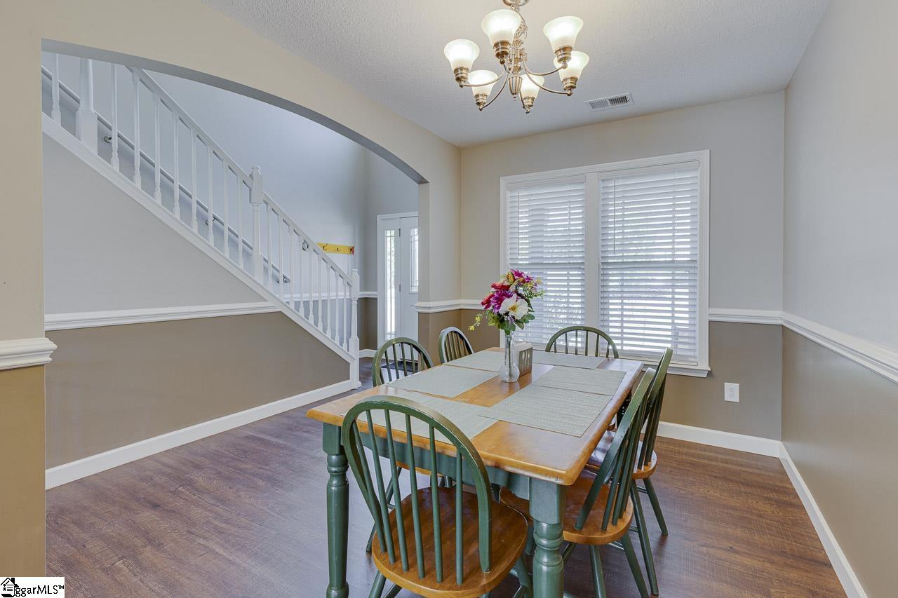 984 Gibbs Road Wellford, SC 29385 - Photo 6 of 41