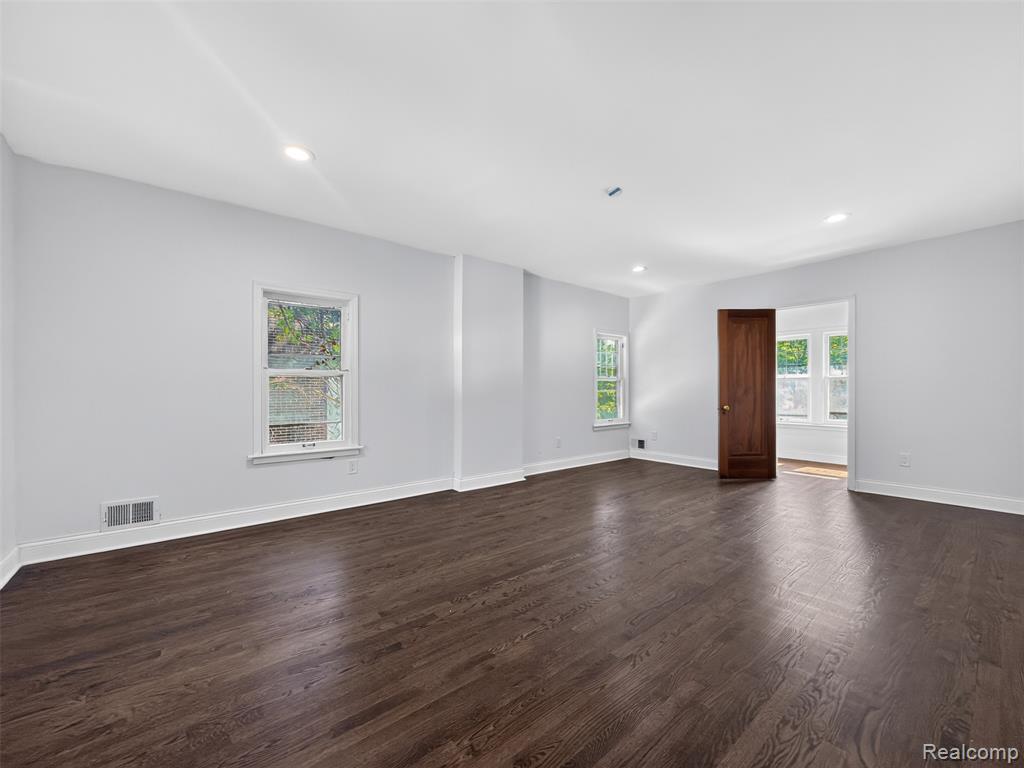3476 Audubon Road Detroit, MI 48224 - Photo 16 of 37