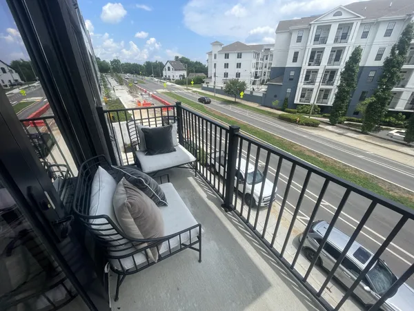 $3,100 | 303 31st Avenue North, Unit 316, Nashville, TN 37203