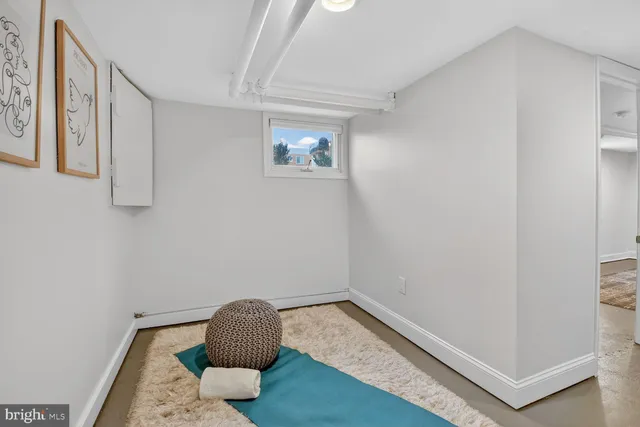 $1,400,000 | 1726 North Veitch Street, Arlington, VA 22201