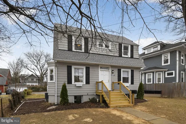 $1,400,000 | 1726 North Veitch Street, Arlington, VA 22201