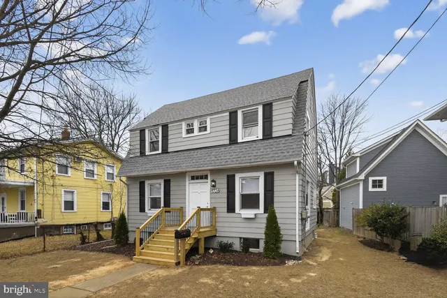 $1,400,000 | 1726 North Veitch Street, Arlington, VA 22201