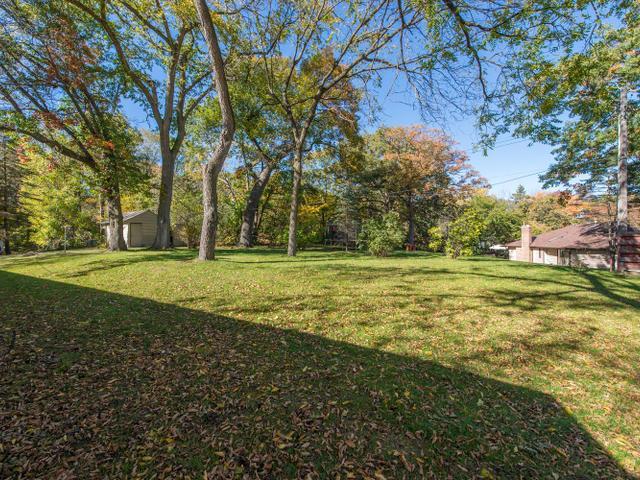 13228 Dahlgren Road Minnetonka, MN 55305 - Photo 15 of 16 Gallery Image 15