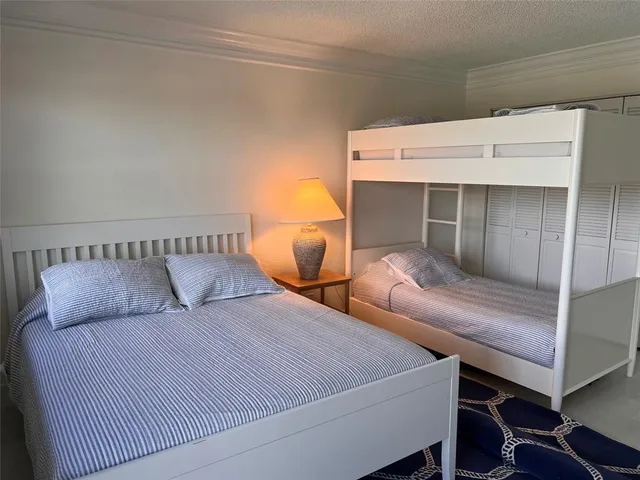 $6,900 | 4900 North Ocean Boulevard, Unit 1413, Lauderdale-by-the-Sea, FL 33308