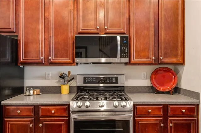 $425,000 | 5597 Winter Oak Way, Norcross, GA 30071