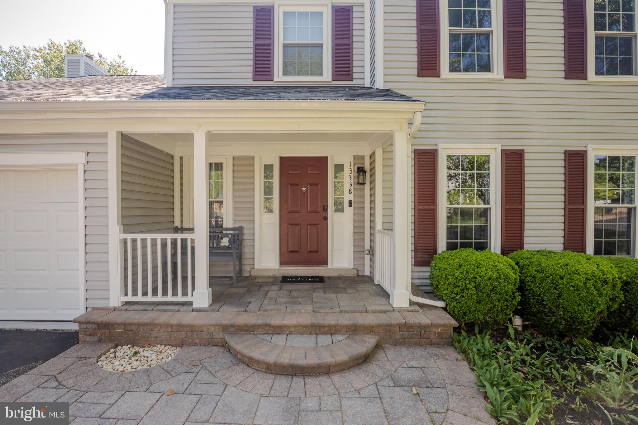 13338 Point Rider Lane Herndon, VA 20171 - Photo 3 of 36 Gallery Image 3