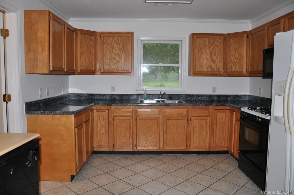 810 Winding Brook Road Monroe, NC 28112 - Photo 12 of 23 Gallery Image 12