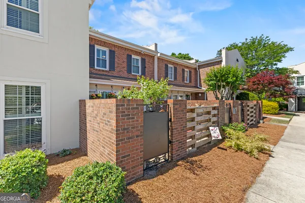 $175,000 | 520 High Point N Road, Macon, GA 31210