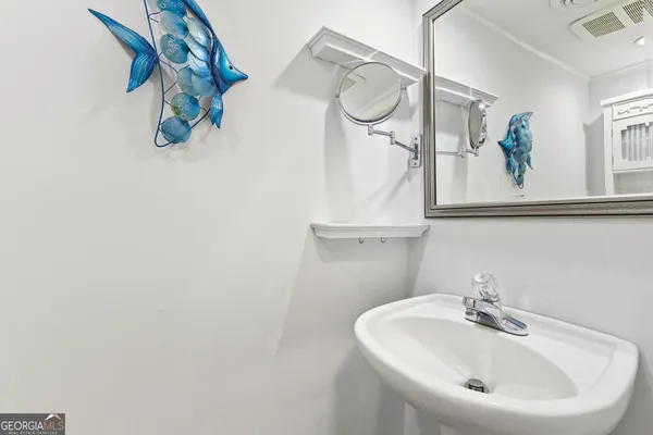 $175,000 | 520 High Point N Road, Macon, GA 31210