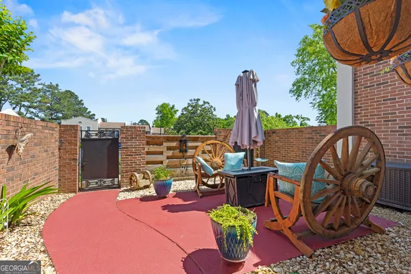 $175,000 | 520 High Point N Road, Macon, GA 31210