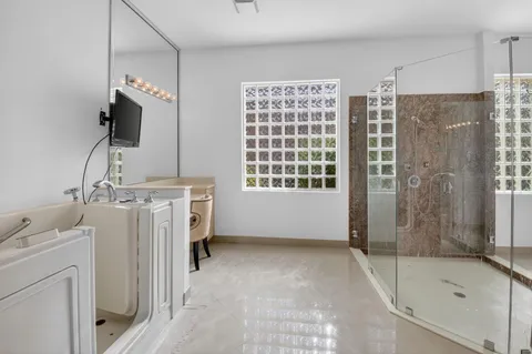 $899,000 | 6940 Balboa Island Court, Delray Beach, FL 33446