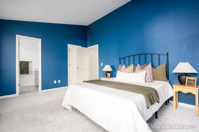 $475,000 | 6696 Highmeadow Drive Southwest, Byron Center, MI 49315